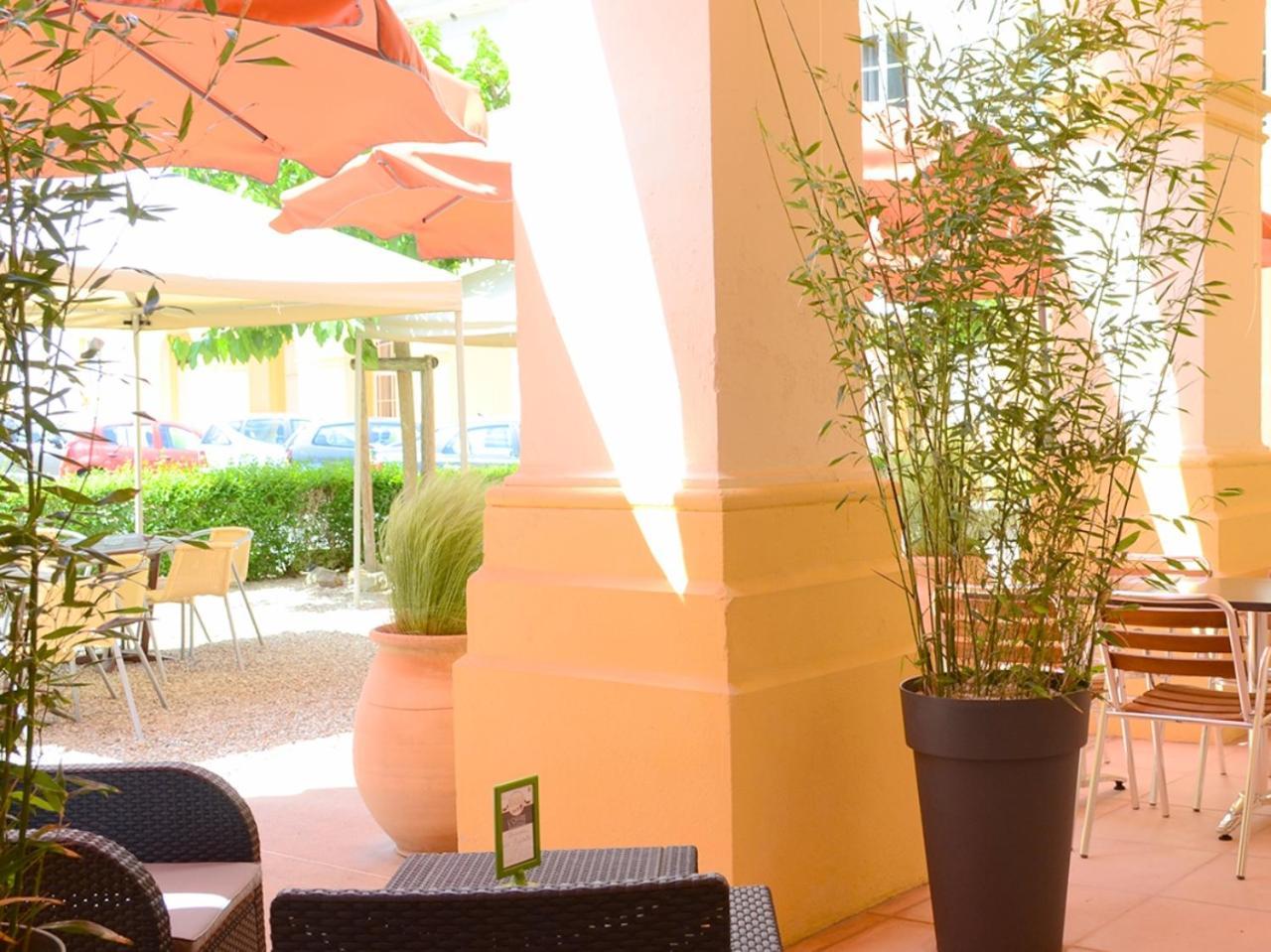 Grand Hotel De Bourbon-Lancy - Spa Et Restaurant - Logis Ngoại thất bức ảnh