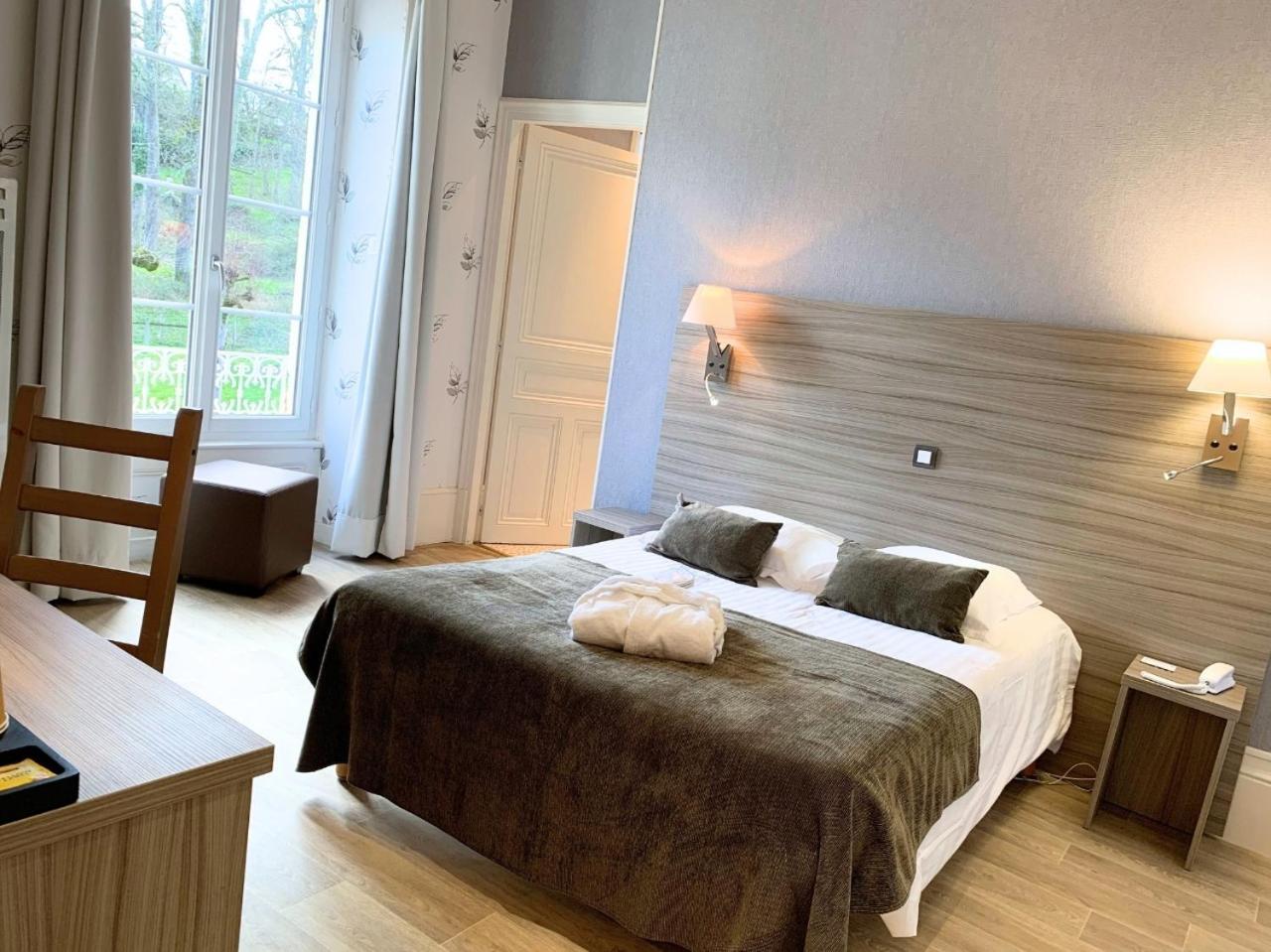 Grand Hotel De Bourbon-Lancy - Spa Et Restaurant - Logis Ngoại thất bức ảnh