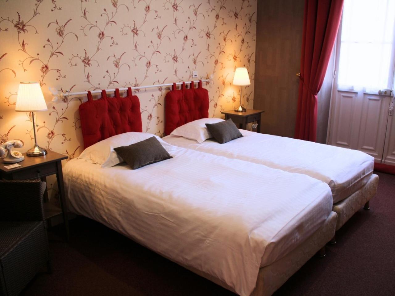 Grand Hotel De Bourbon-Lancy - Spa Et Restaurant - Logis Ngoại thất bức ảnh