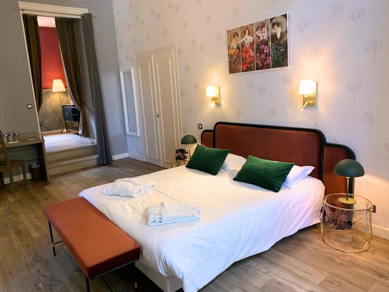 Grand Hotel De Bourbon-Lancy - Spa Et Restaurant - Logis Ngoại thất bức ảnh
